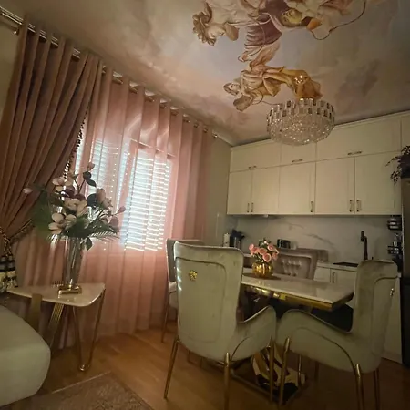 Deoni Luxury Apartamento *