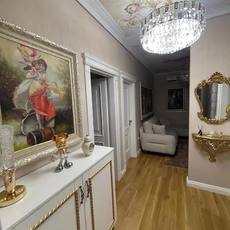 Deoni Luxury Appartamento Tirana