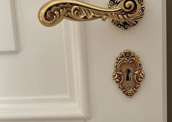 Deoni Luxury 公寓 地拉那